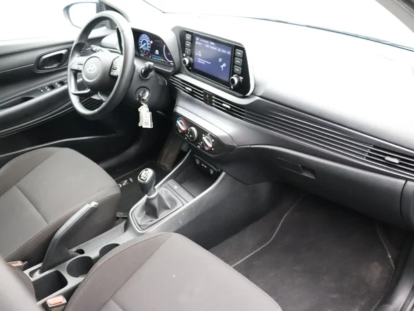 Hyundai i20 (2024) — foto 13 van 18