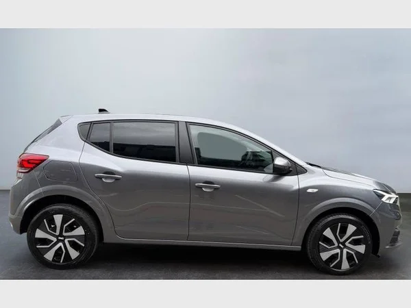 Dacia Sandero (2024) — foto 26 van 29