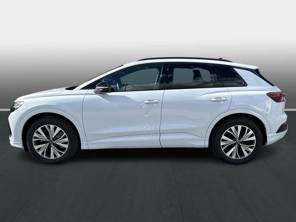 AUDI Q4 e-tron (2023) — foto 13 van 19