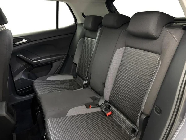VOLKSWAGEN T-Cross (2022) — foto 5 van 27