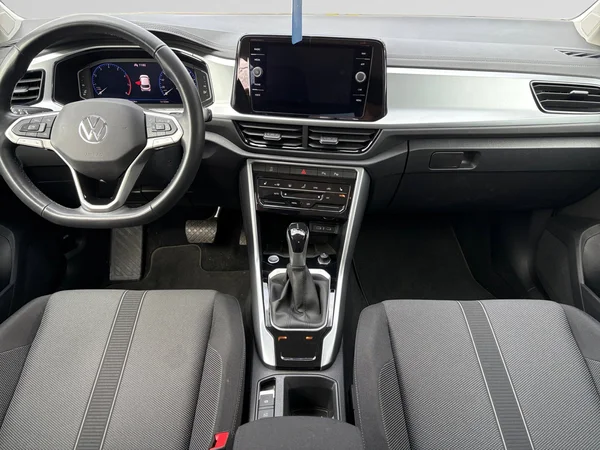 VOLKSWAGEN T-Roc (2025) — foto 11 van 24