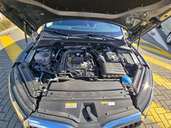 SKODA Octavia (2023) — foto 23 van 24