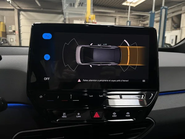 VOLKSWAGEN ID.3 (2021) — foto 2 van 30