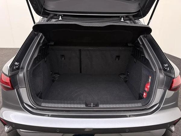 AUDI A3 Sportback (2025) — foto 4 van 18