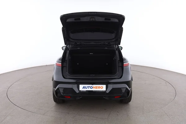 Renault Megane E Tech (2022) — foto 8 van 17