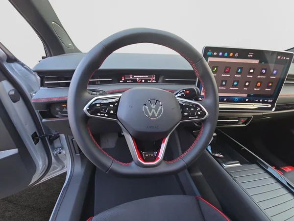VOLKSWAGEN ID.7 Tourer (2025) — foto 6 van 24