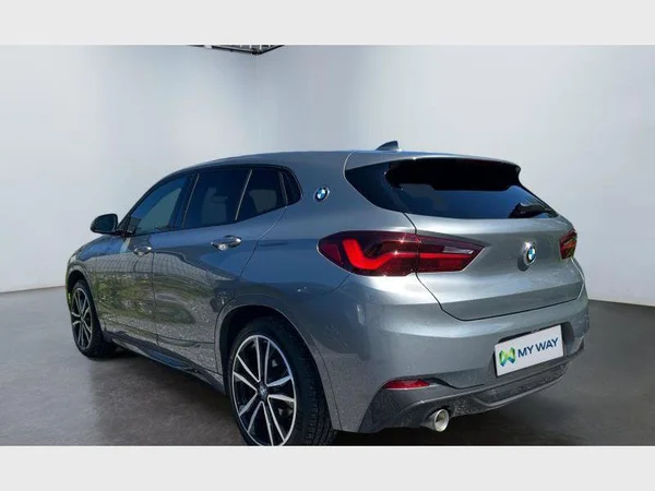 BMW X2 (2022) — foto 12 van 29