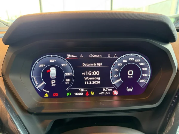 AUDI Q4 Sportback e-tron (2026) — foto 17 van 22