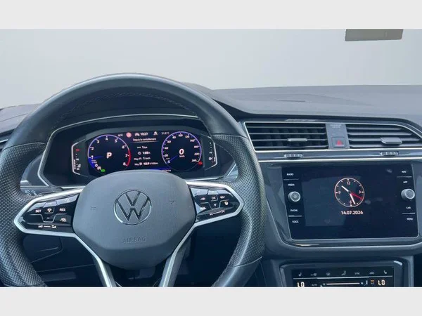 Volkswagen Tiguan (2022) — foto 27 van 27