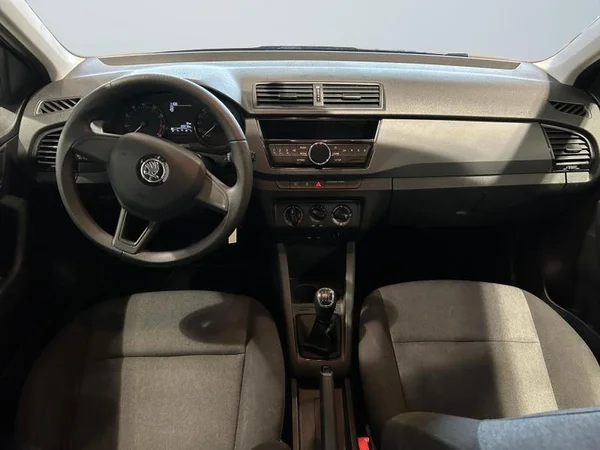 SKODA Fabia (2018) — foto 6 van 31