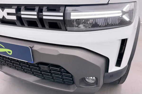 Dacia Duster Hybrid (HEV) (2024) — foto 15 van 24