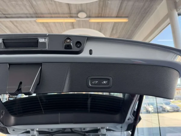 Volvo XC40 — foto 14 van 22