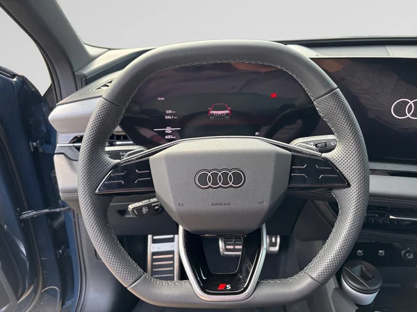 AUDI Q6 e-tron (2025) — foto 15 van 24