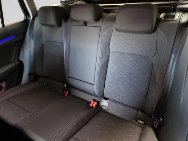 VOLKSWAGEN Golf VIII SW (2023) — foto 10 van 23
