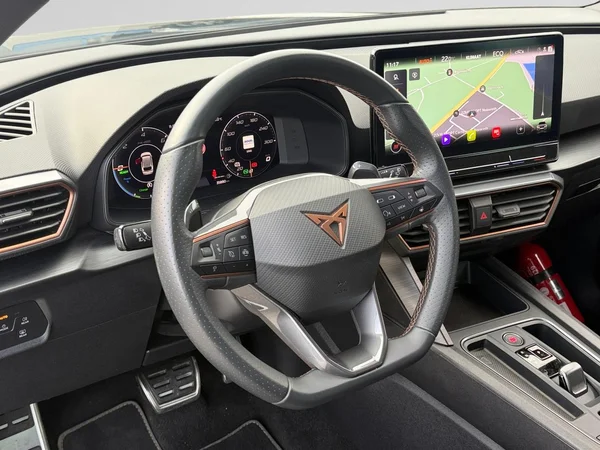 CUPRA Leon ST e-Hybrid (PHEV) (2023) — foto 22 van 22
