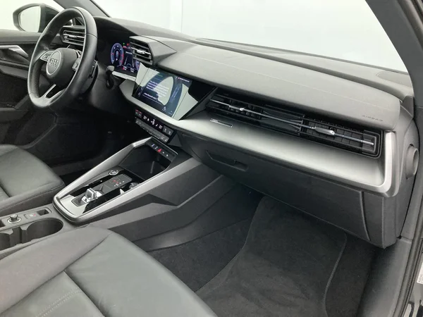 AUDI A3 Sportback Dsl (2022) — foto 2 van 36