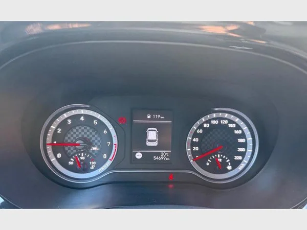Hyundai I10 (2022) — foto 5 van 29