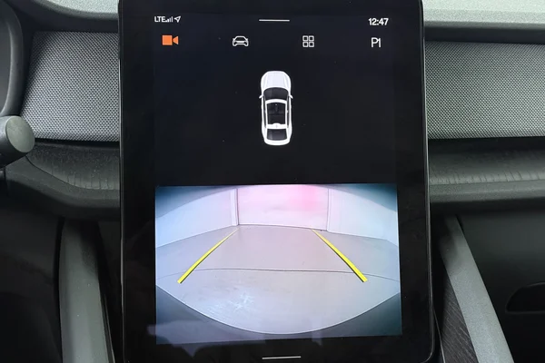 POLESTAR Polestar 2 (2023) — foto 7 van 21