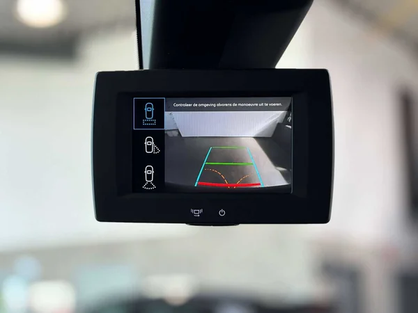 Citroen Berlingo (2021) — foto 6 van 19