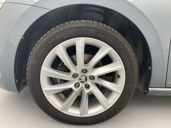 SKODA Scala (2021) — foto 22 van 36
