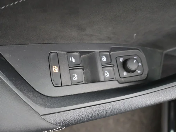 SKODA Kodiaq (2024) — foto 11 van 28