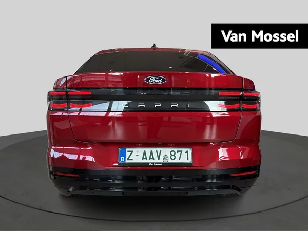 Ford Capri (2025) — foto 14 van 20