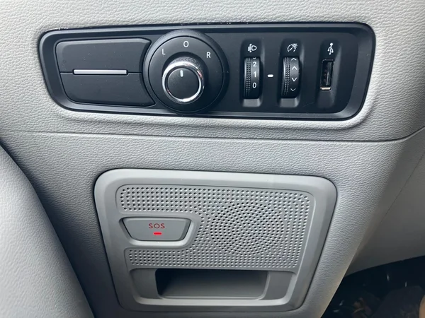 Maxus eDeliver9 (2023) — foto 8 van 33