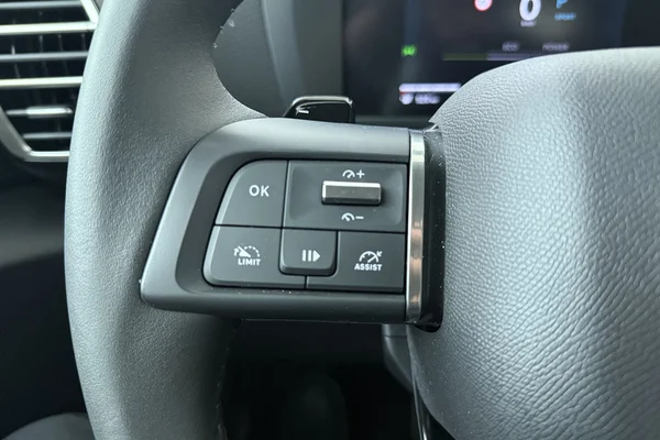 Citroen C4 (2025) — foto 6 van 19