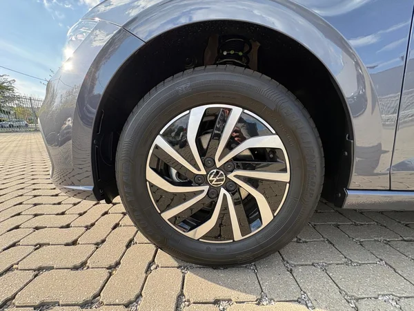 VOLKSWAGEN Polo (2026) — foto 16 van 24