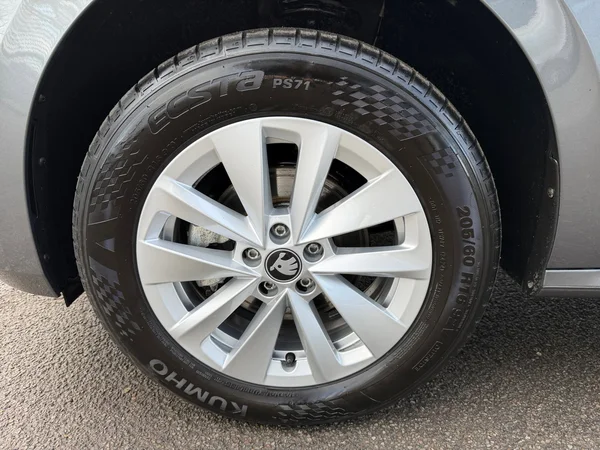 SKODA Kamiq (2025) — foto 11 van 19