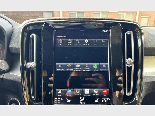 VOLVO XC40 (2022) — foto 17 van 28