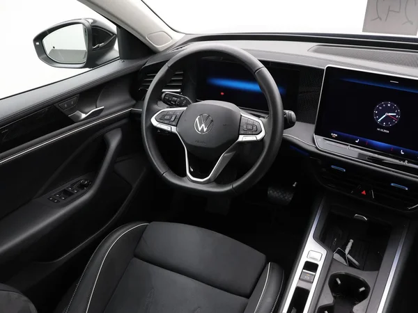 VOLKSWAGEN Passat SW (2026) — foto 6 van 24