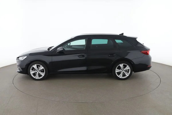 Seat Leon (2023) — foto 9 van 16