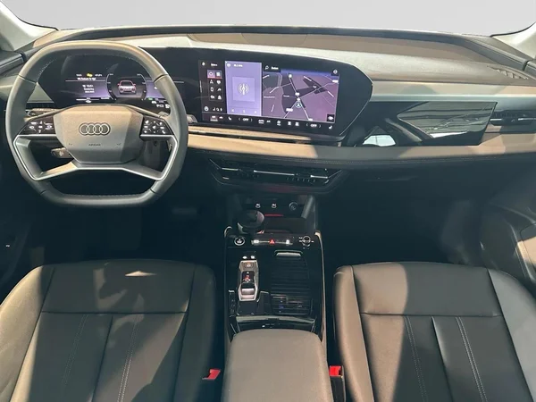 AUDI Q6 Sportback e-tron (2026) — foto 16 van 20