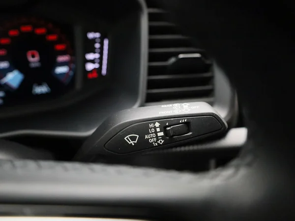 Audi A1 Sportback (2023) — foto 13 van 40