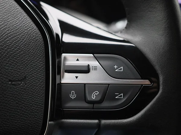 Peugeot 308 (2022) — foto 17 van 40