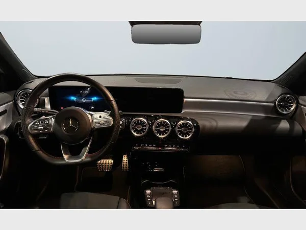 Mercedes-Benz A 200 (2022) — foto 4 van 30