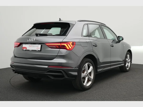 AUDI Q3 (2022) — foto 12 van 32