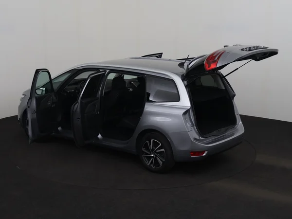 CITROEN C4 SpaceTourer (2022) — foto 25 van 26