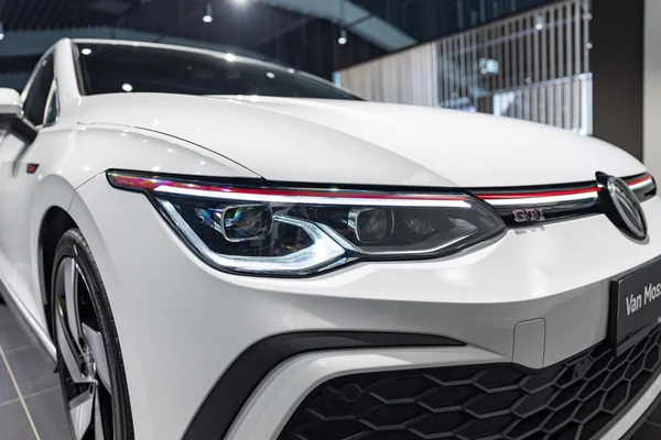 Volkswagen Golf (2020) — foto 14 van 40