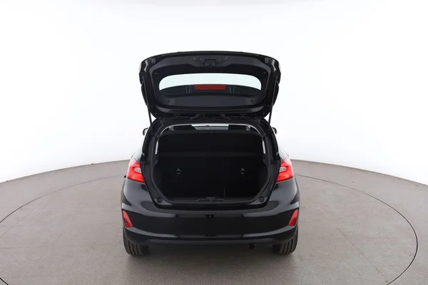 Ford Fiesta (2019) — foto 7 van 16