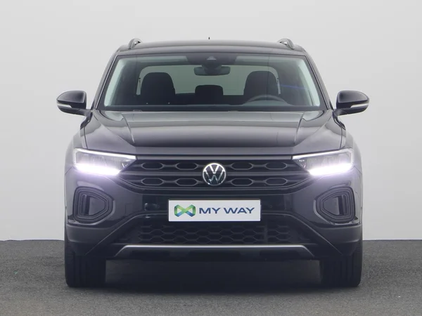 VOLKSWAGEN T-Roc (2022) — foto 15 van 19