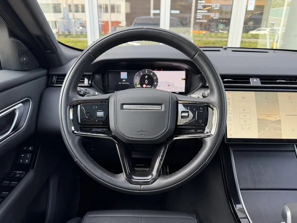 Land Rover Range Rover Velar (2024) — foto 9 van 28