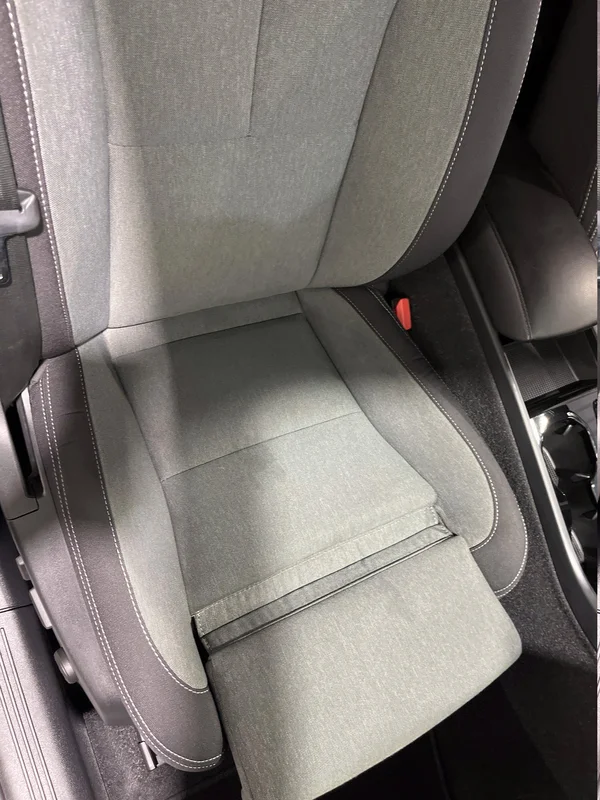 Volvo XC40 PHEV (2022) — foto 33 van 42