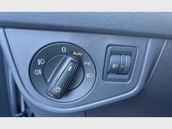 Volkswagen Taigo (2022) — foto 24 van 30