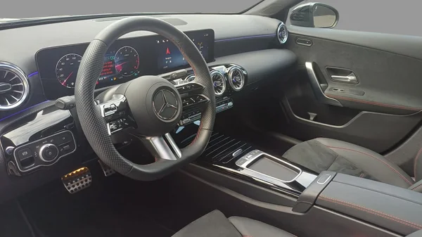 Mercedes-Benz A-Klasse (2025) — foto 22 van 22