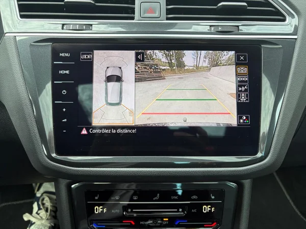 VOLKSWAGEN Tiguan (2023) — foto 5 van 24