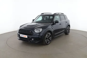 MINI Countryman 72613702-1838-4e83-84c9-4c0c56f6f6d2