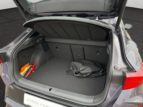 CUPRA Formentor e-Hybrid (PHEV) (2025) — foto 6 van 19