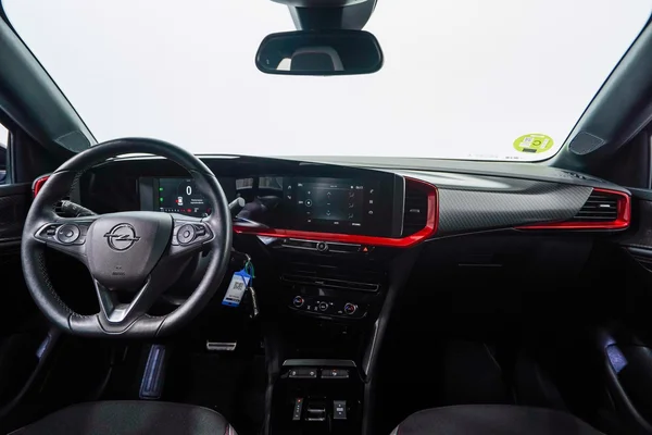 Opel Mokka (2022) — foto 3 van 37